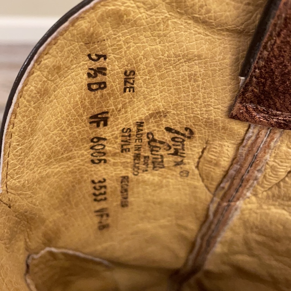 Tony Lama Boots - Picture 3 of 3